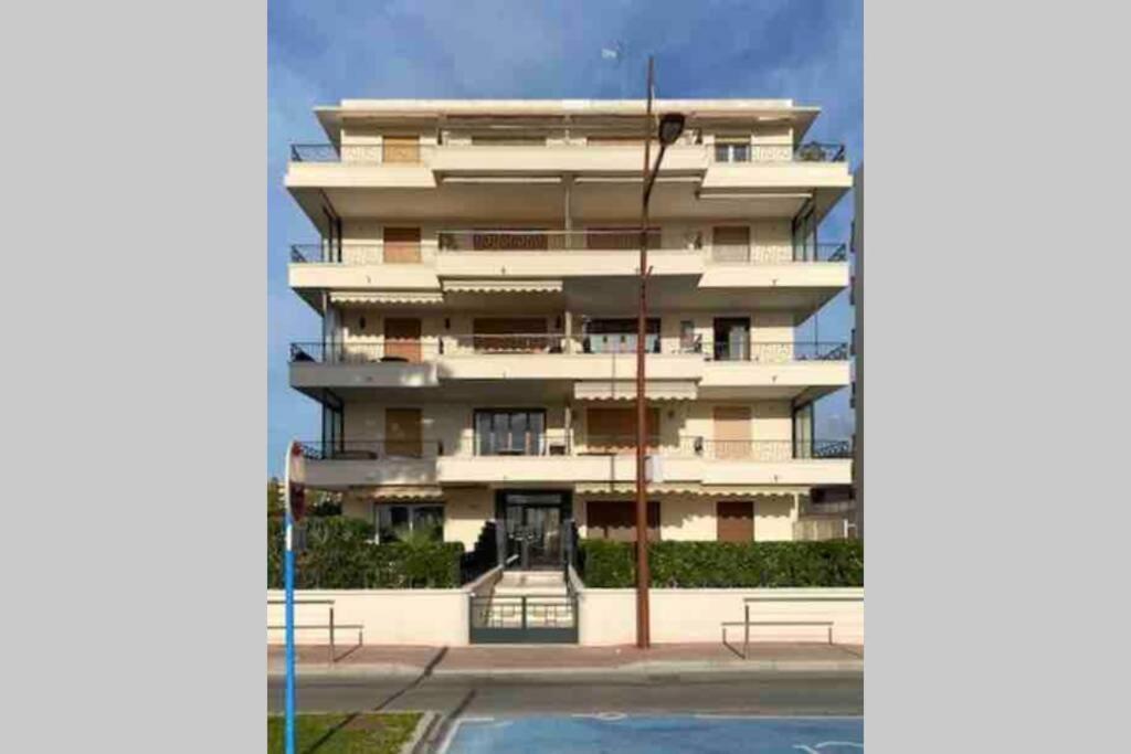 Studio Standing La Napoule Bord De Mer Terrasse De 70M2 Mandelieu Εξωτερικό φωτογραφία